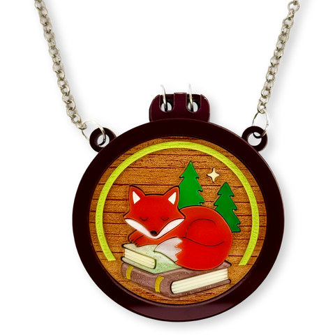 Cozy Fox 🦊 compact   - necklace